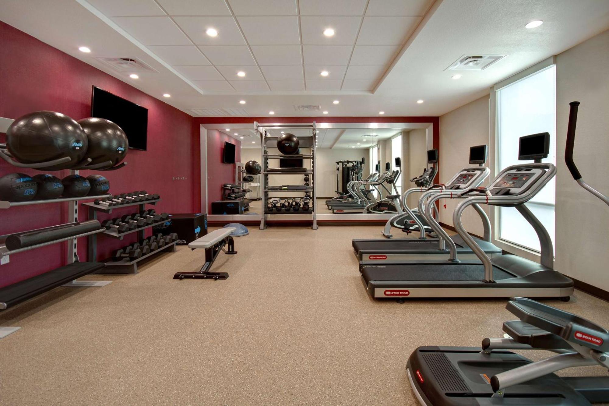 Home2 Suites By Hilton เบอร์ลิสัน ภายนอก รูปภาพ